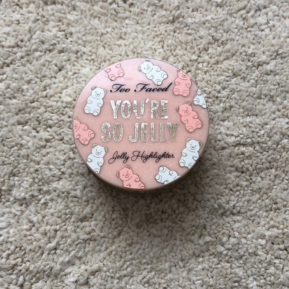 Too Faced Liquid Highlighter